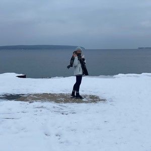 Meet your Posher, Erina